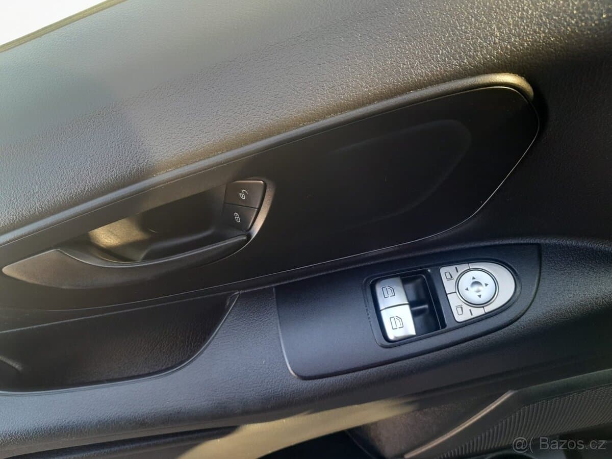 2019 Mercedes-Benz VITO - 13