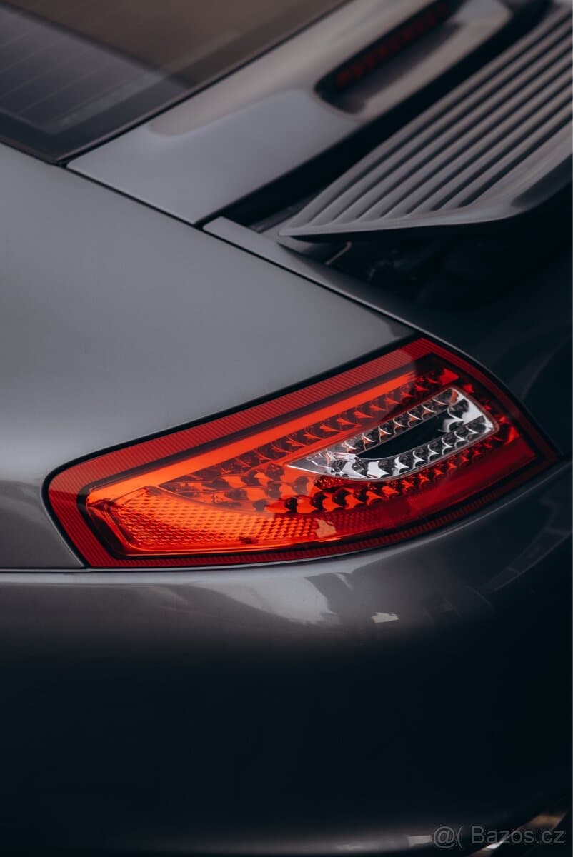 Porsche 911 - 13