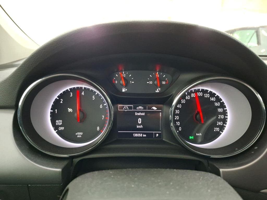 2022 Opel ASTRA - 13
