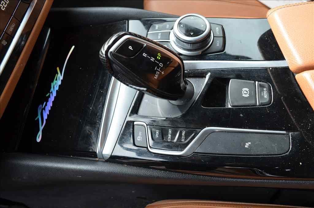 2017 BMW 5-SERIES - 13