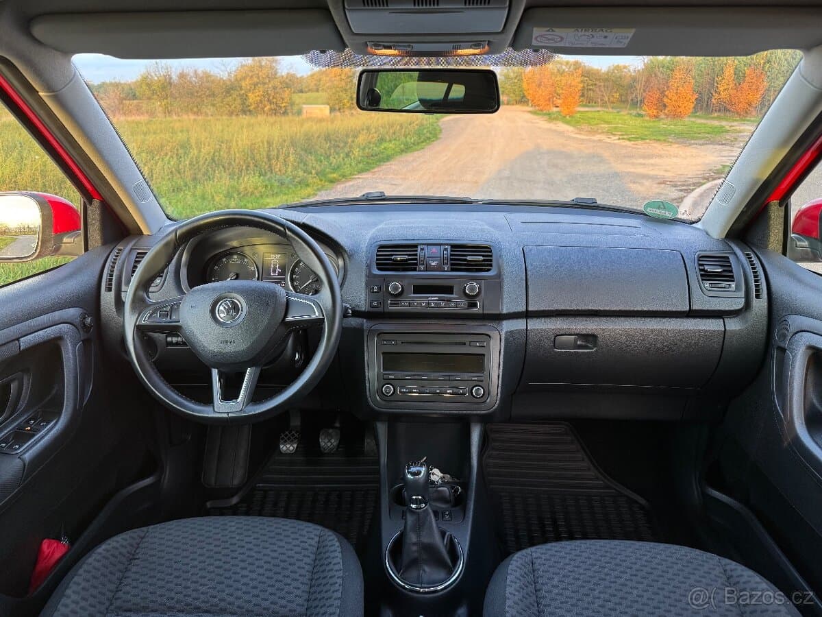2014 Škoda FABIA - 13
