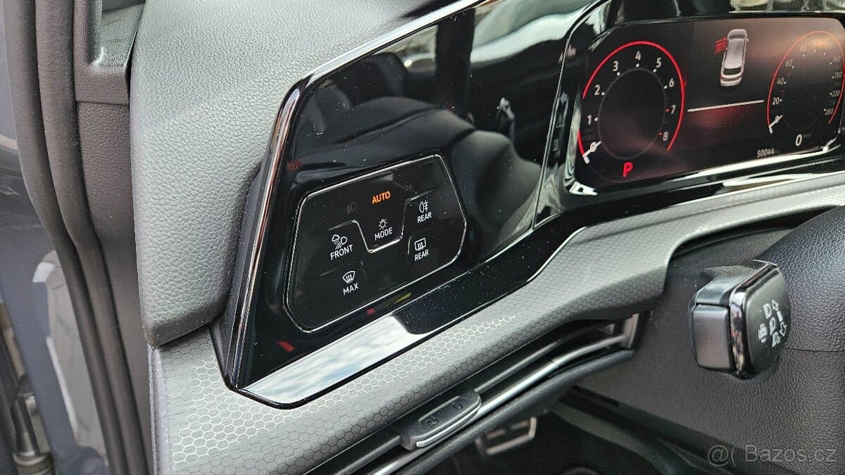 2023 Volkswagen GOLF - 13