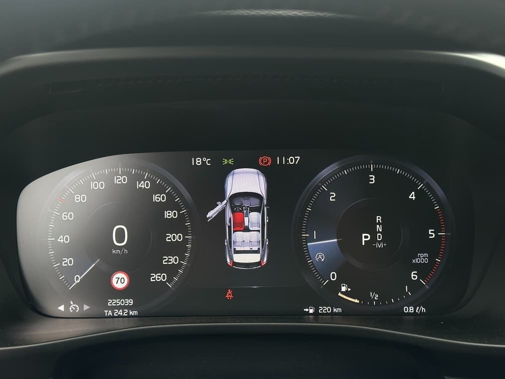2019 Volvo XC40 - 13