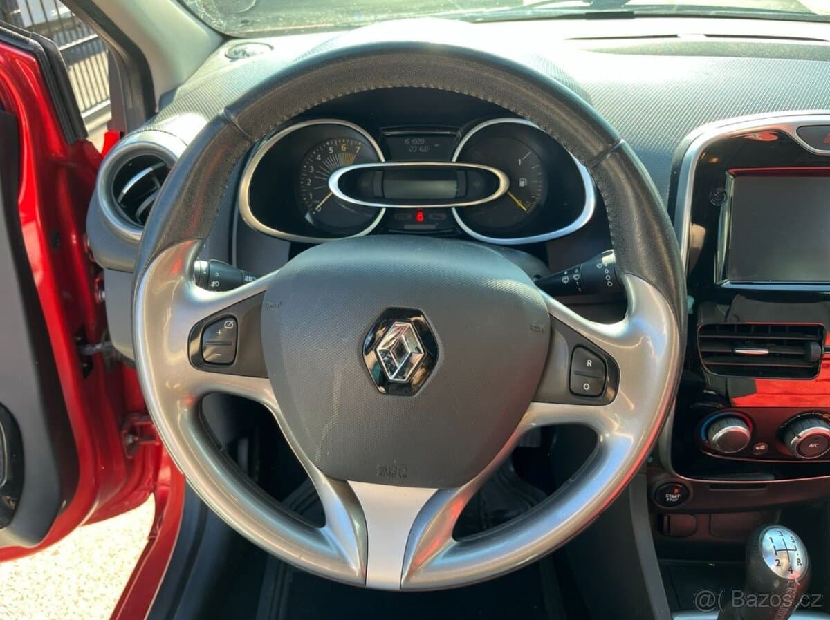 2016 Renault CLIO - 13