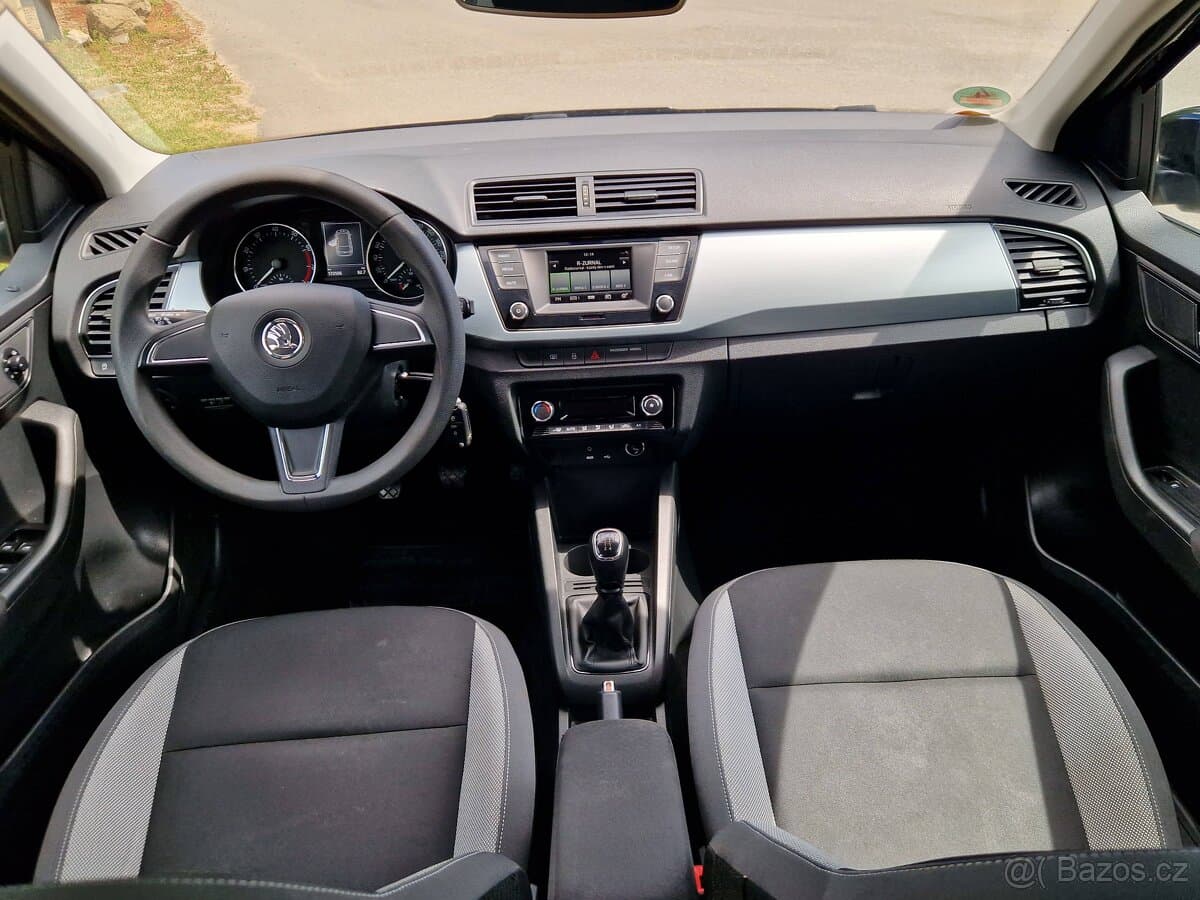 2015 Škoda FABIA - 13