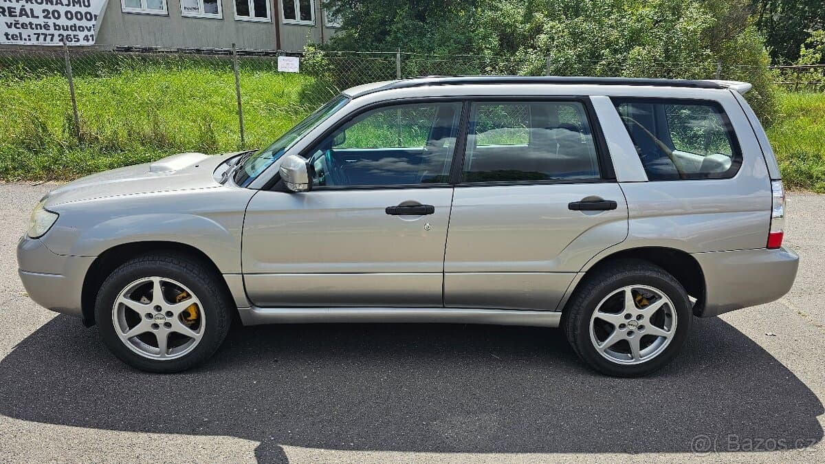 2006 Subaru FORESTER - 13