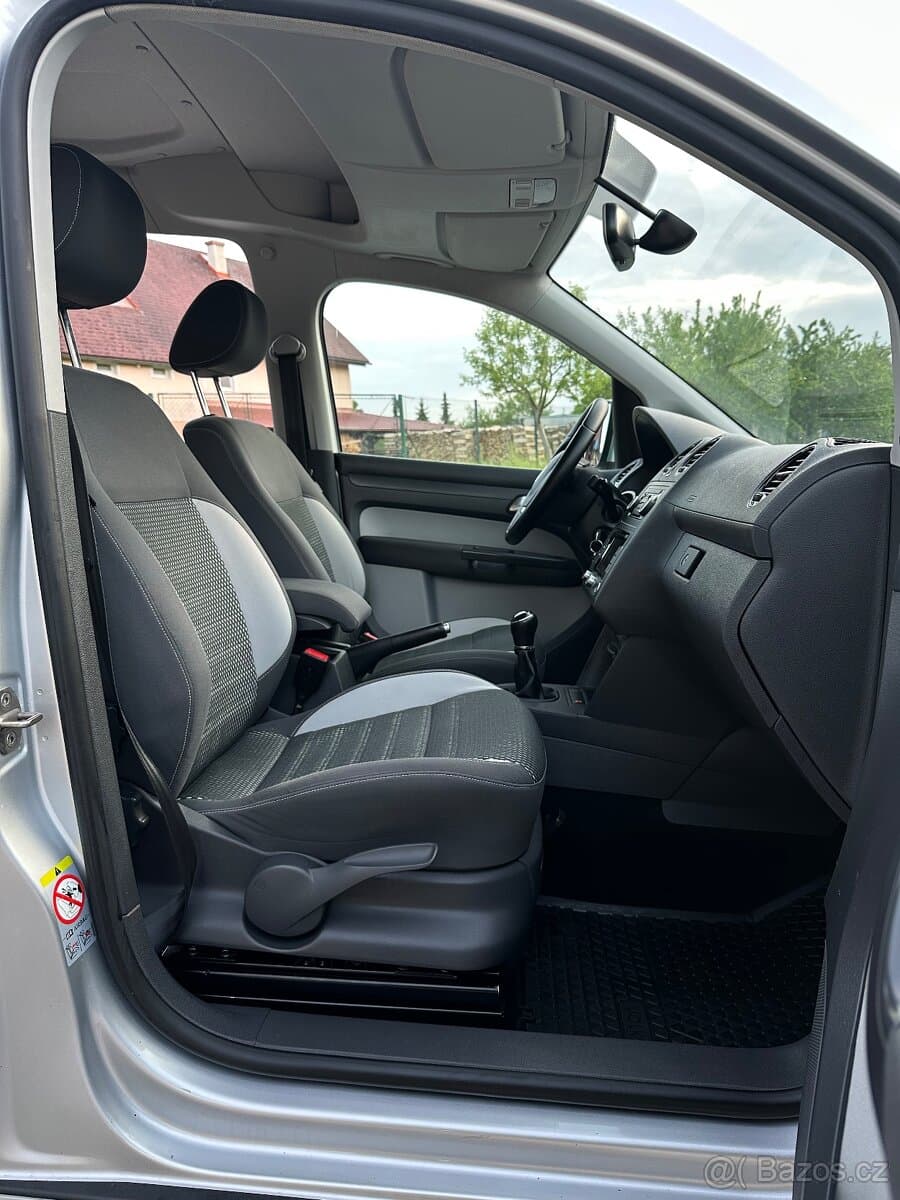 2015 Volkswagen CADDY - 13