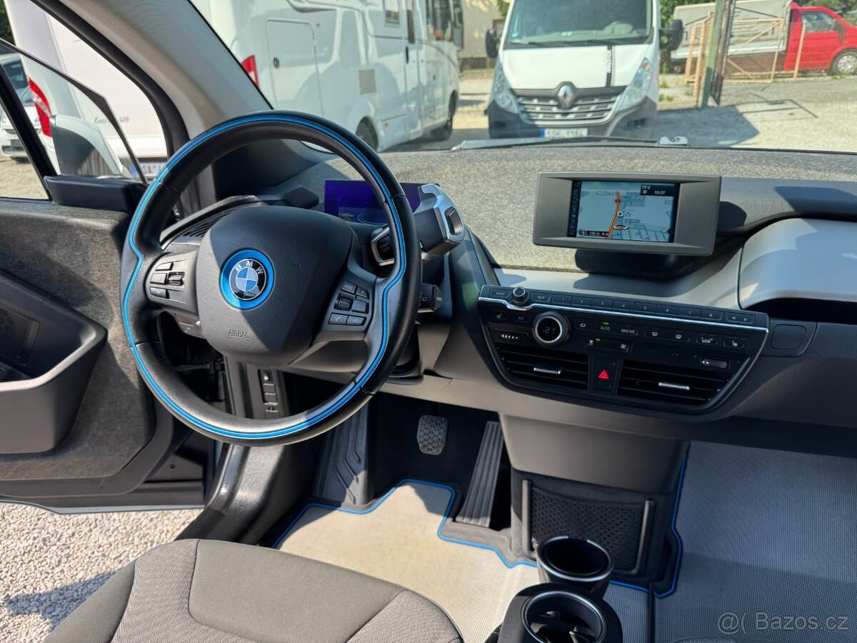 2014 BMW i3 - 13