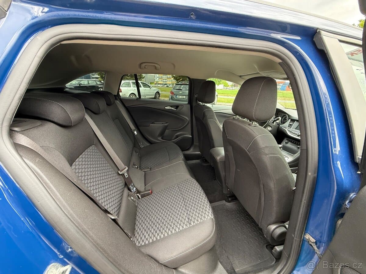 2018 Opel ASTRA - 13