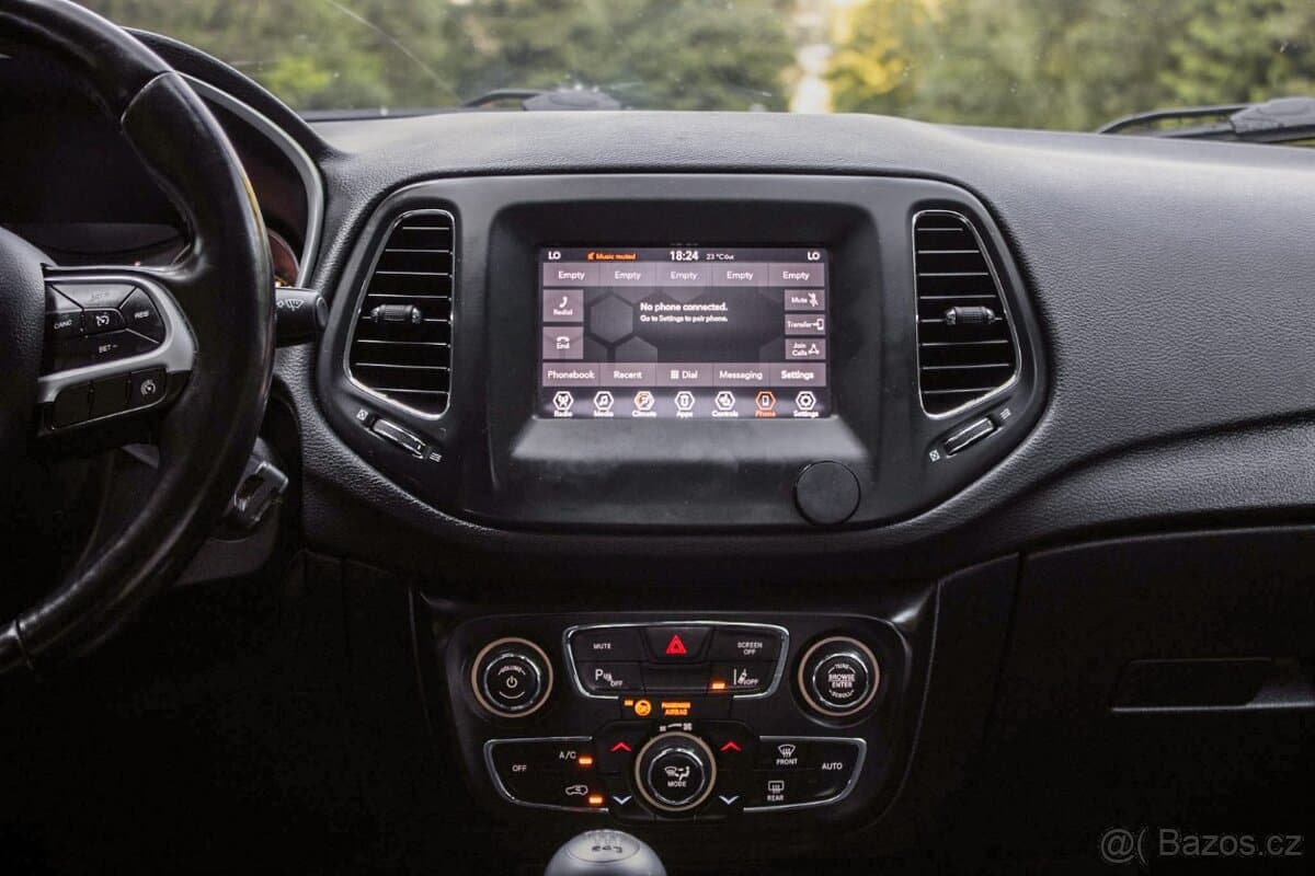 2020 Jeep COMPASS - 13