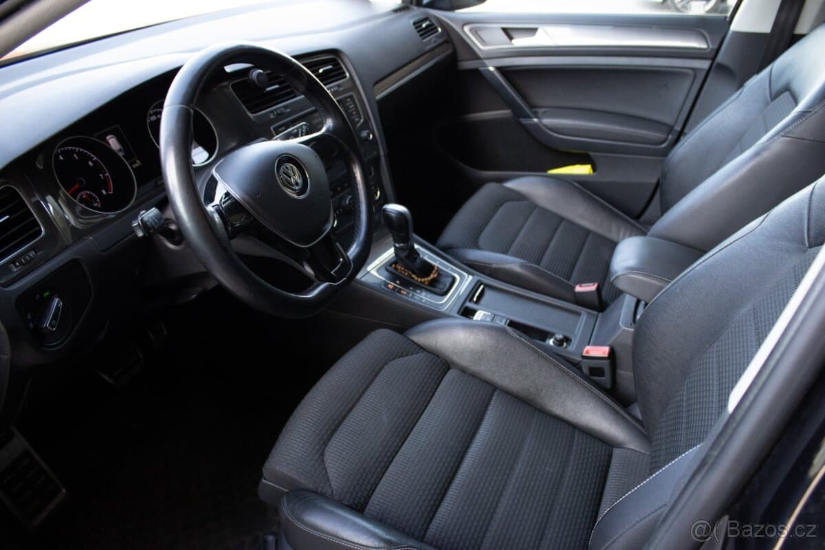 2016 Volkswagen GOLF - 13