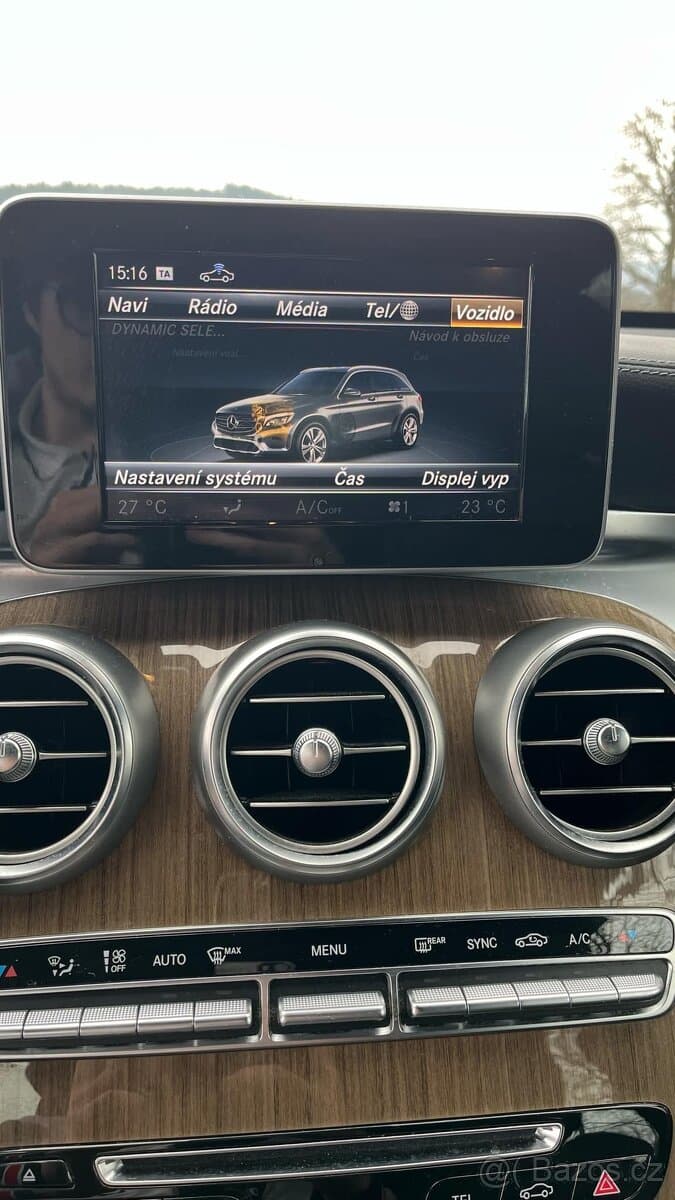 2017 Mercedes-Benz GLC - 13