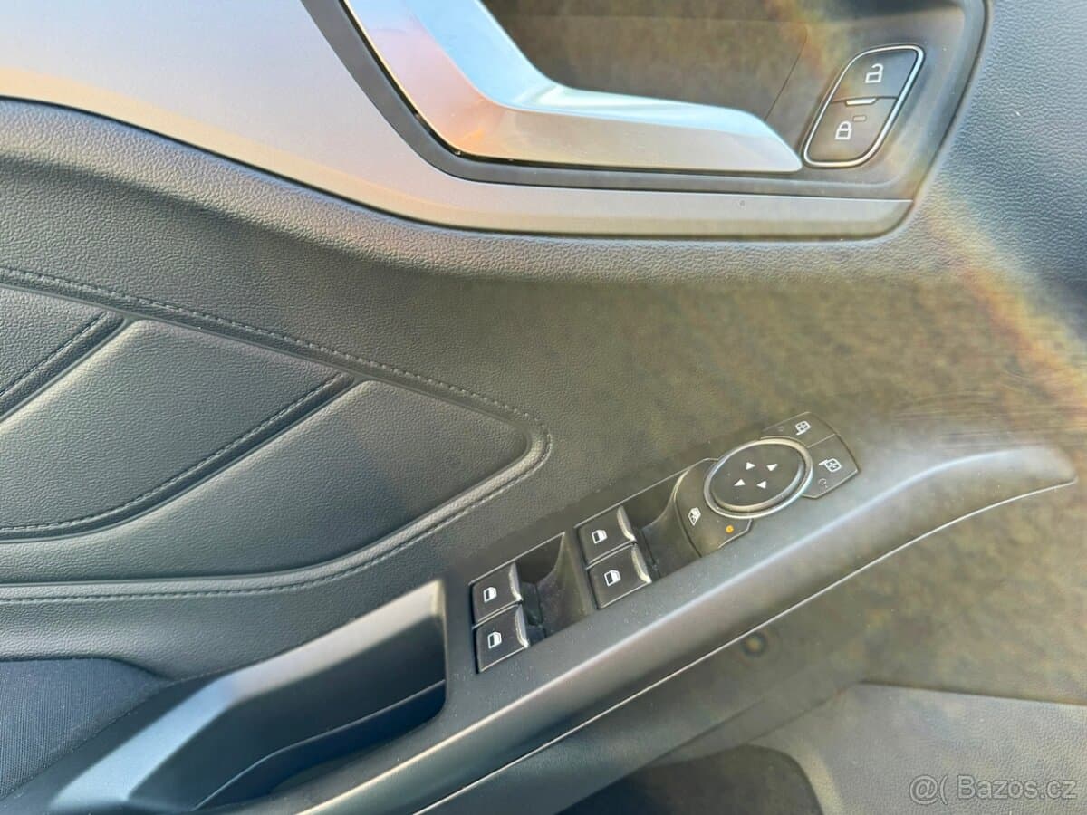 2020 Ford FOCUS - 13