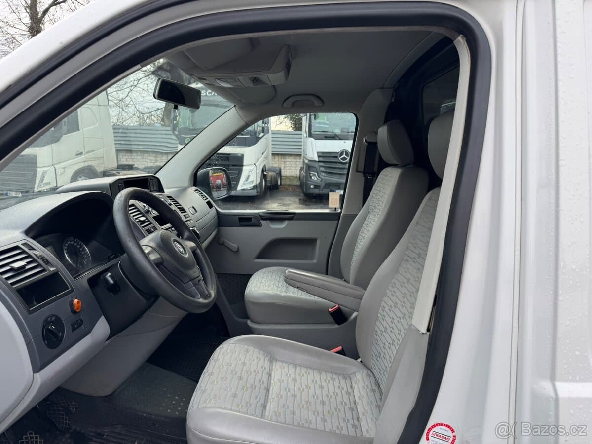2012 Volkswagen TRANSPORTER - 13