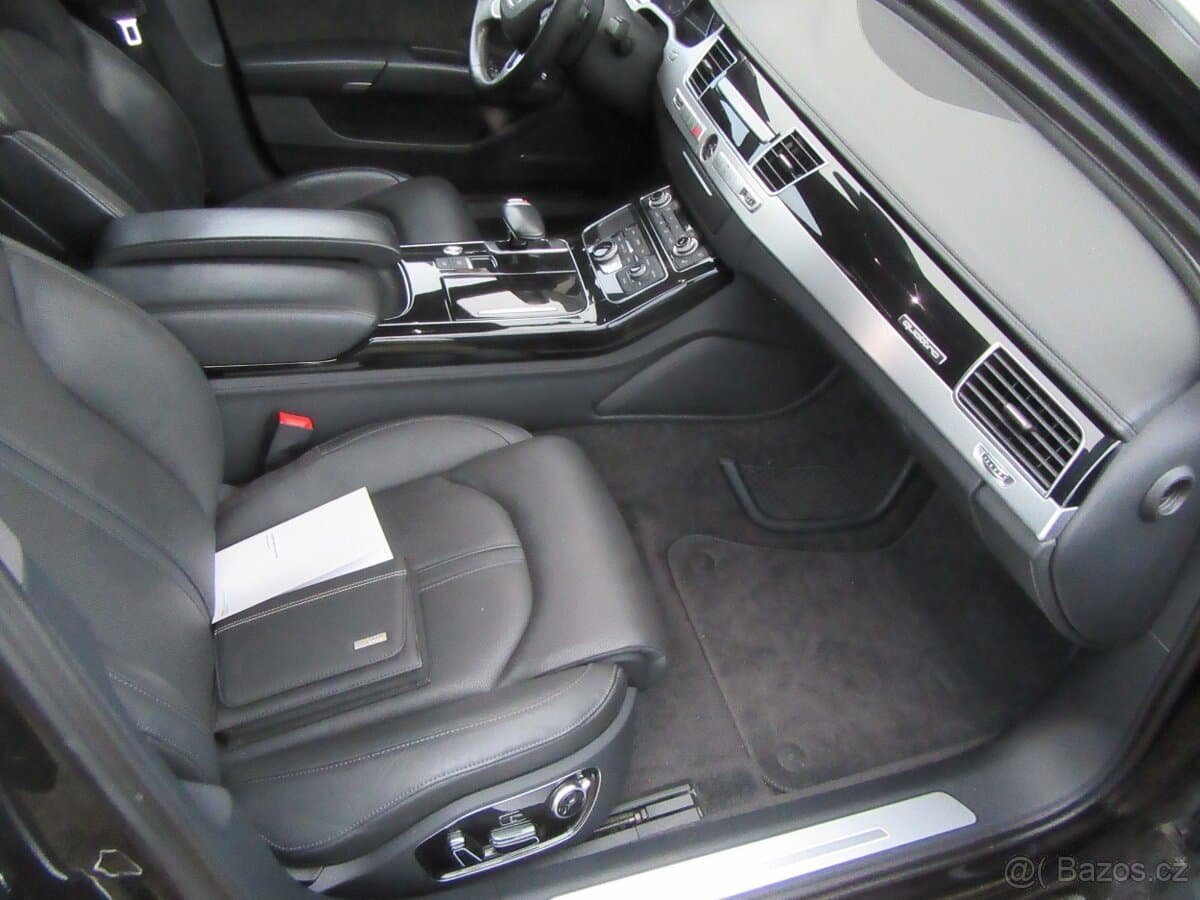 2012 Audi A8 - 13