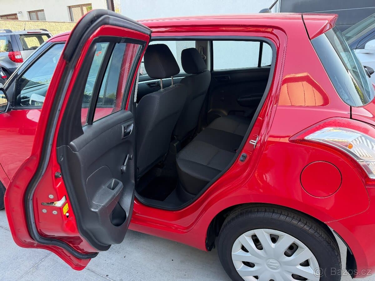 2012 Suzuki SWIFT - 13