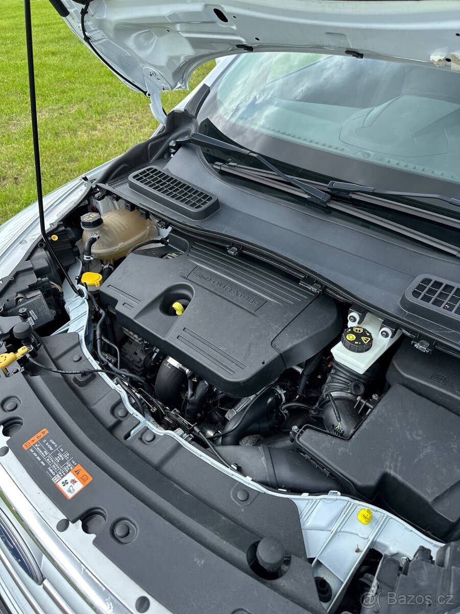 2019 Ford KUGA - 13