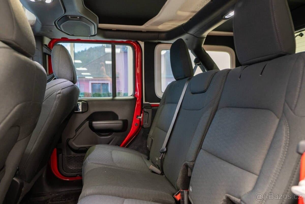 2021 Jeep WRANGLER - 13