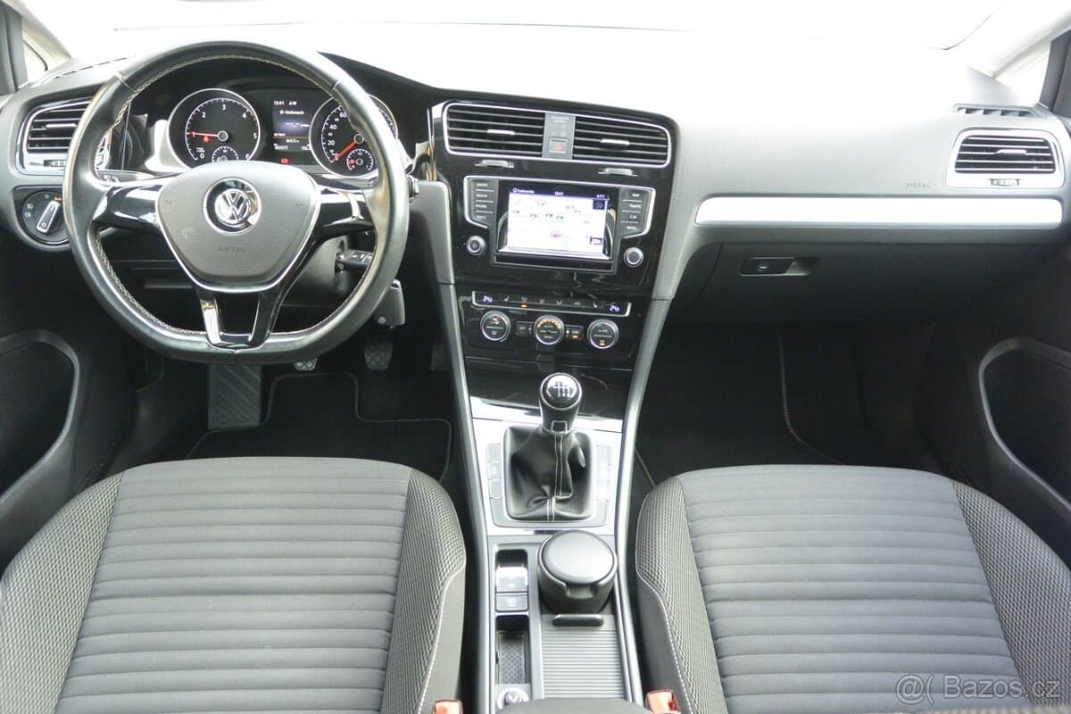 2015 Volkswagen GOLF - 13