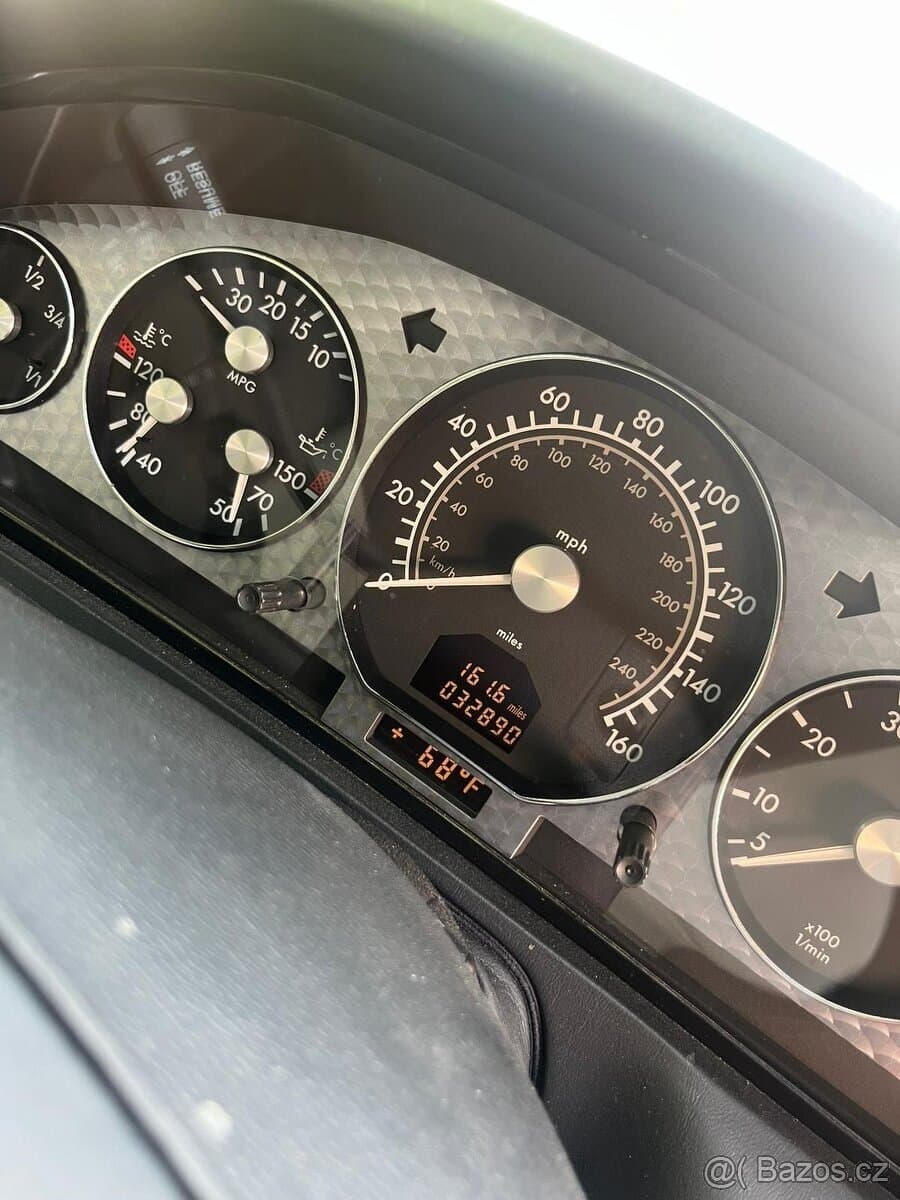 2001 Mercedes-Benz SL - 13