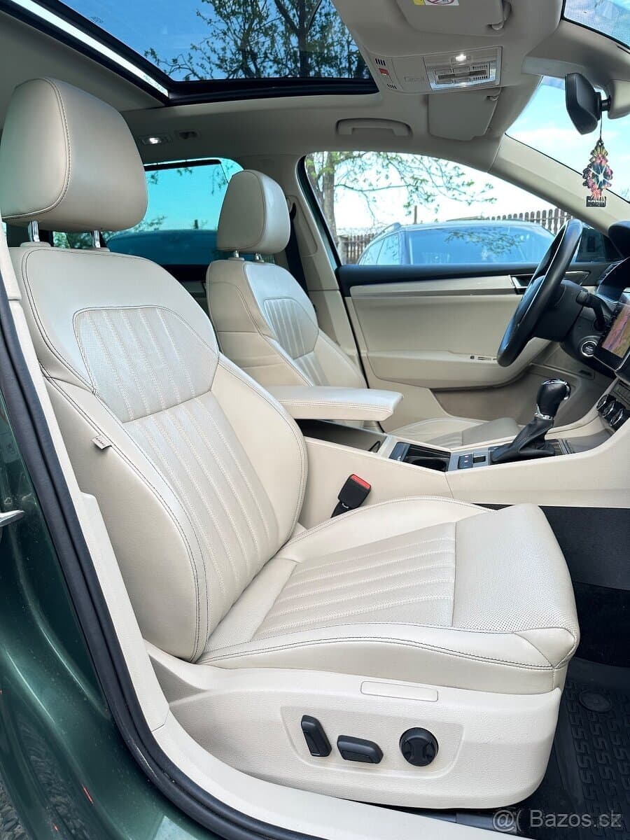 2020 Škoda SUPERB - 14