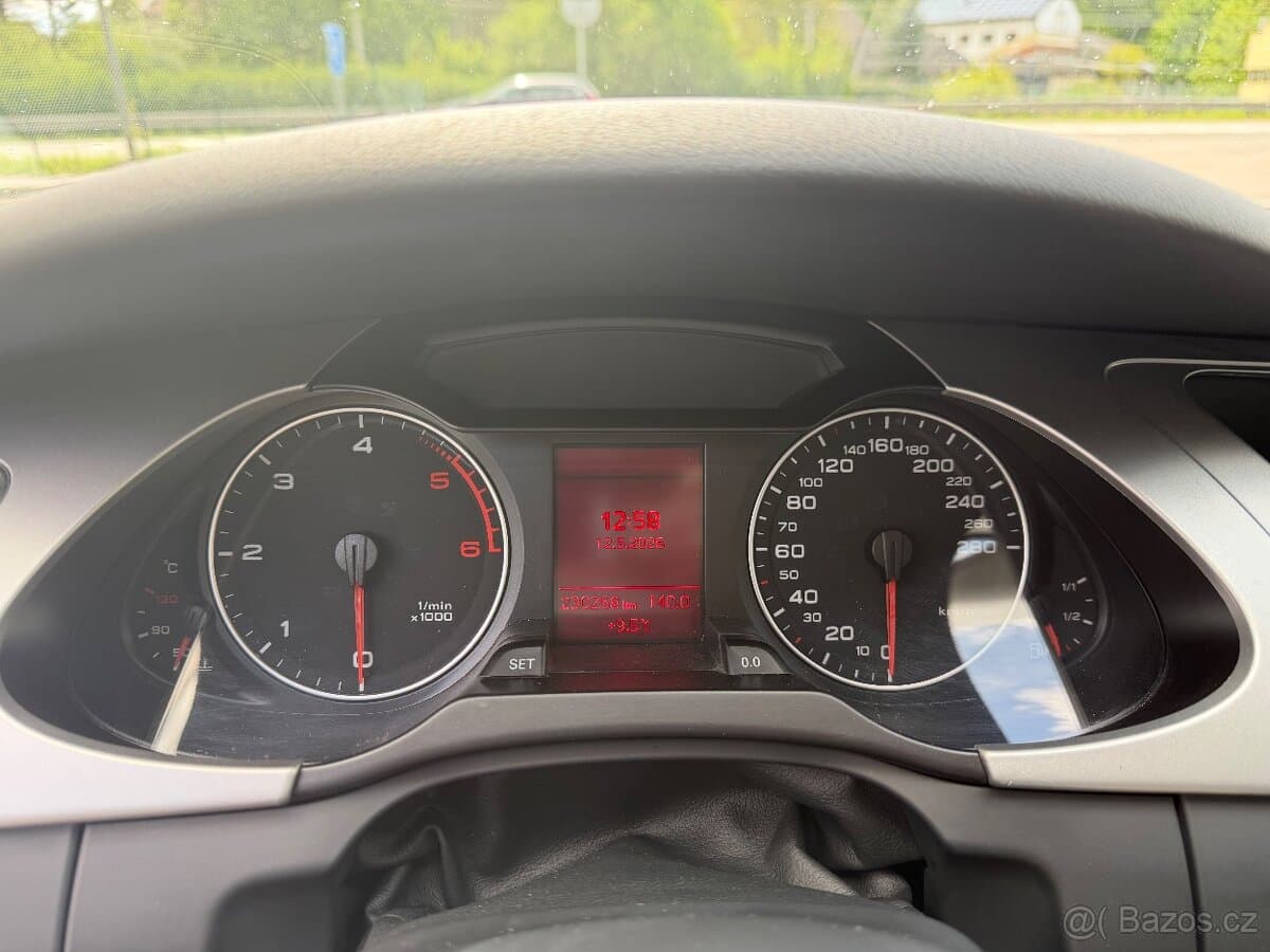 2012 Audi A4 - 14