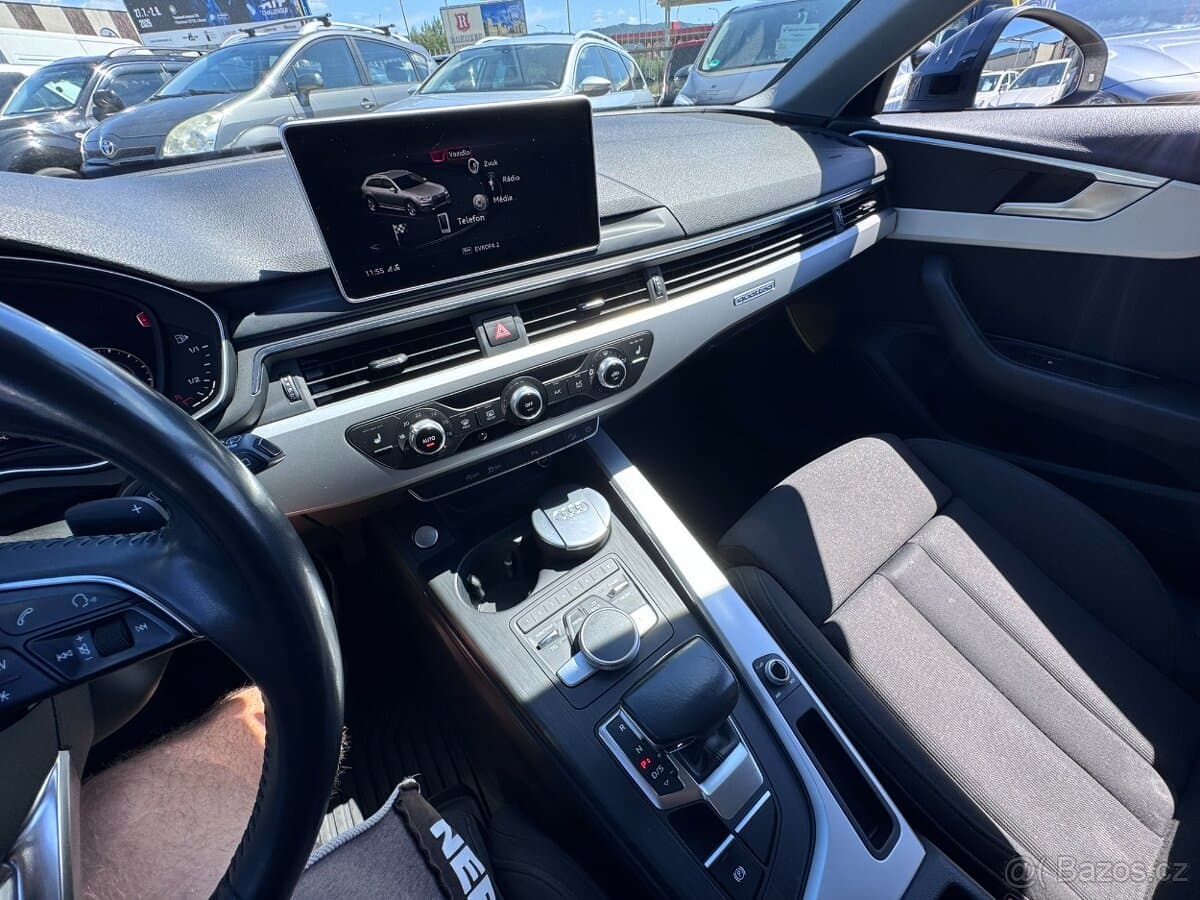 2017 Audi A4 - 14