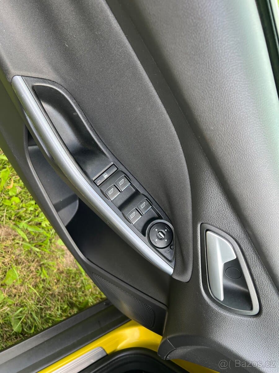 2011 Ford FOCUS - 14