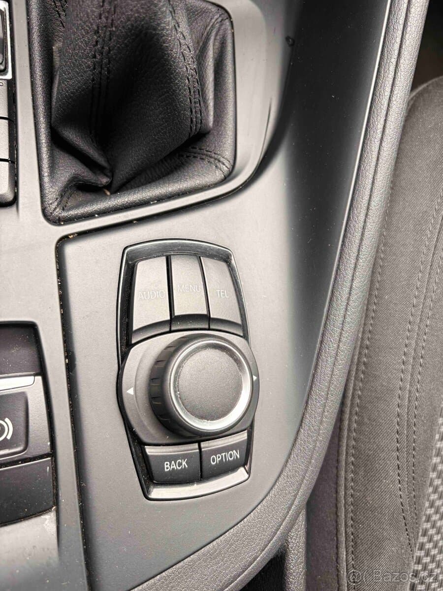 2016 BMW X1 - 14