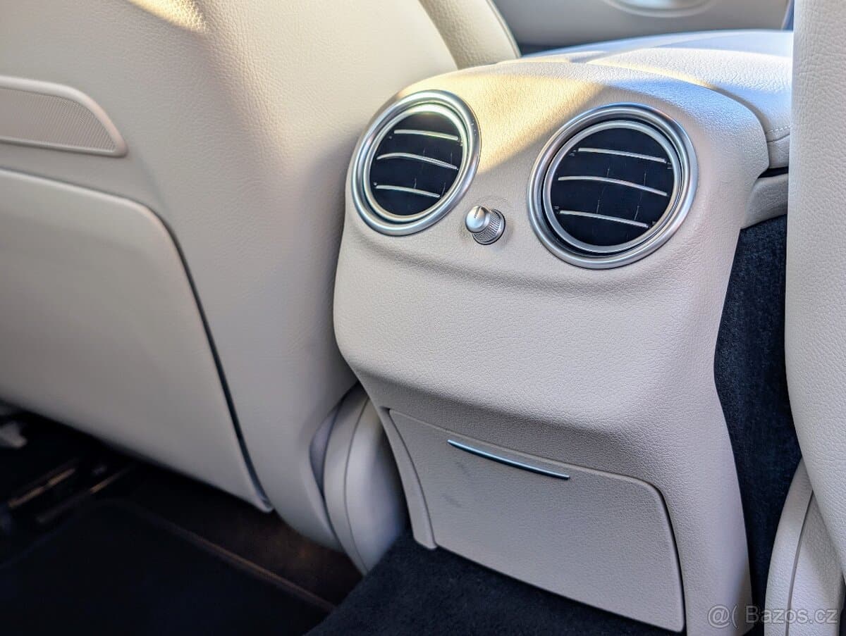 2022 Mercedes-Benz OSTATNÍ - 14