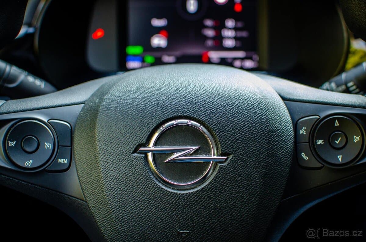 2022 Opel CORSA - 14