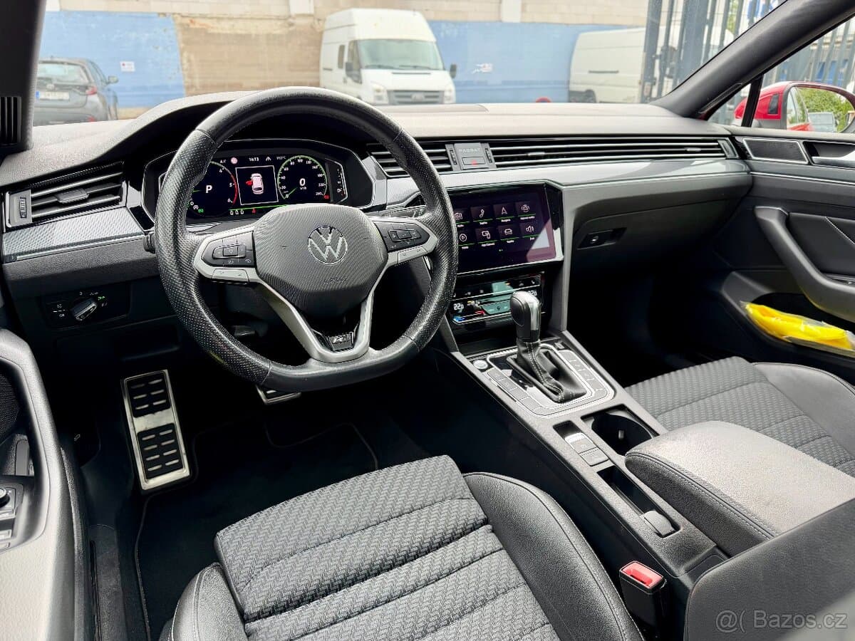 2020 Volkswagen PASSAT - 14