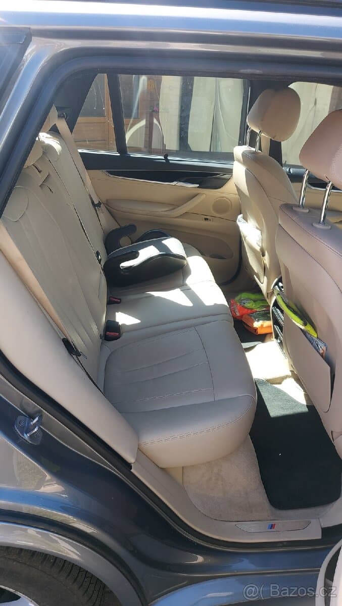 2016 BMW X5 - 14