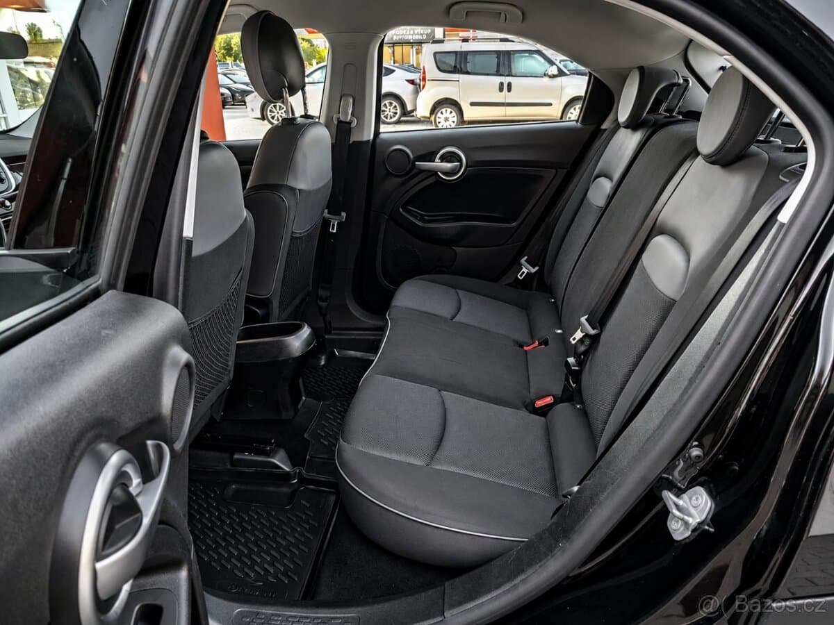 2015 Fiat 500X - 14