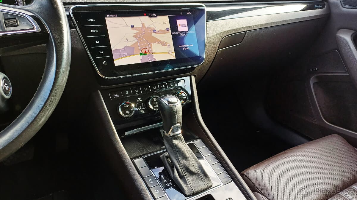 2018 Škoda SUPERB - 14
