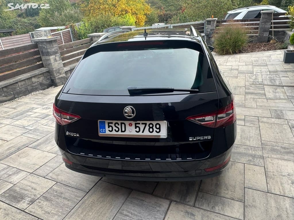 2016 Škoda SUPERB - 14