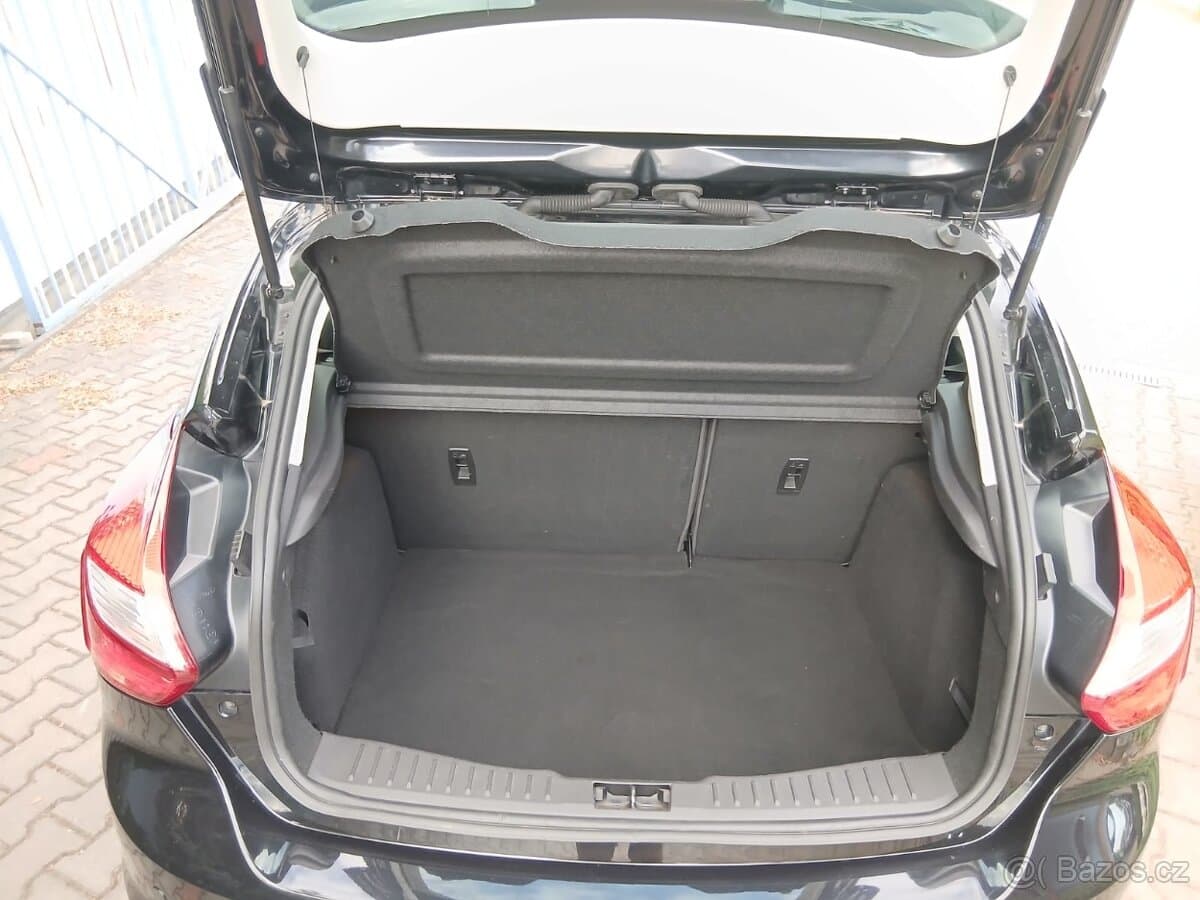 2012 Ford FOCUS - 14