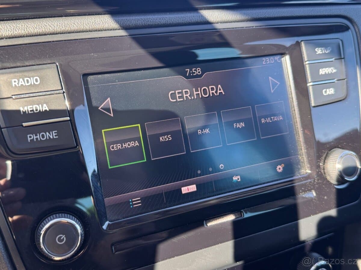 2017 Škoda RAPID - 14