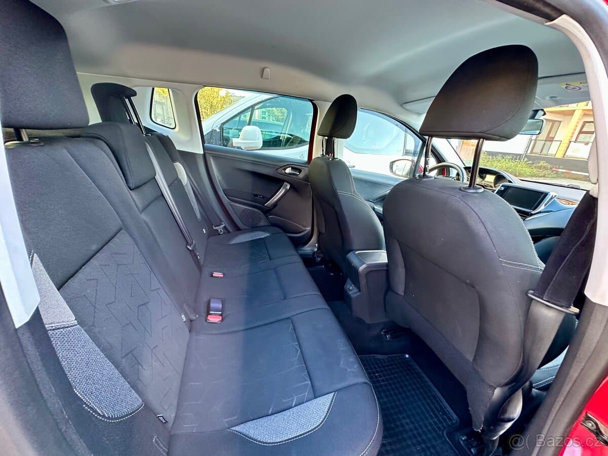 2019 Peugeot 2008 - 14