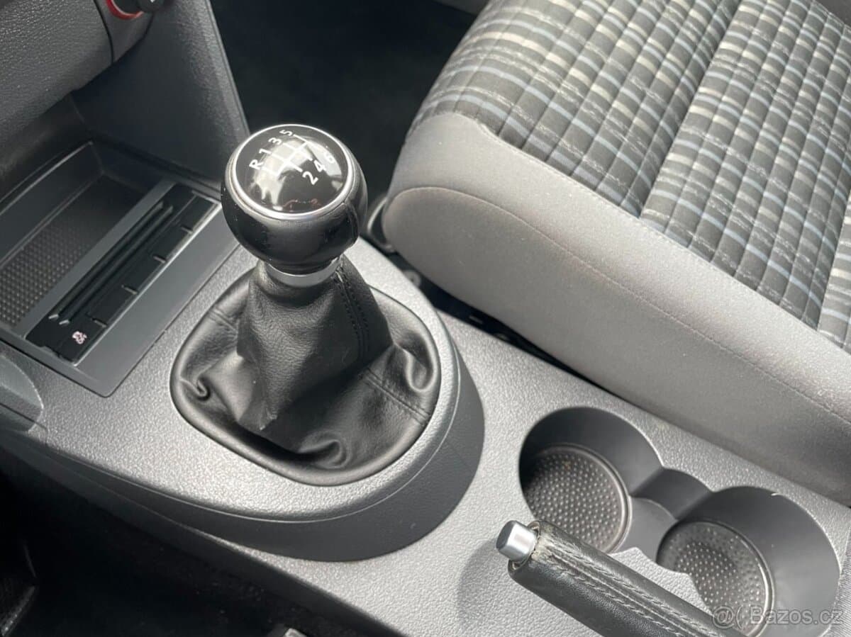2011 Volkswagen TOURAN - 14