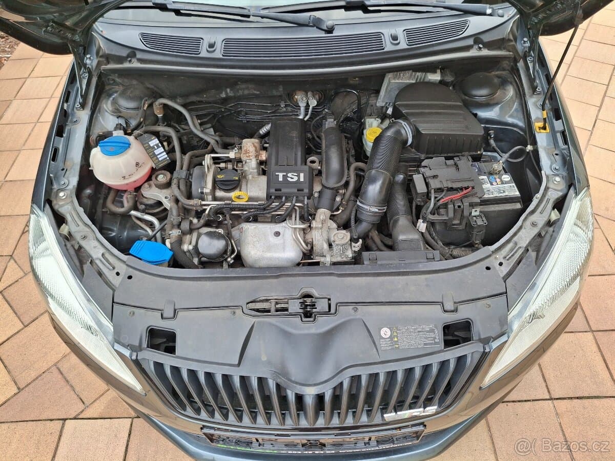 2014 Škoda FABIA - 14