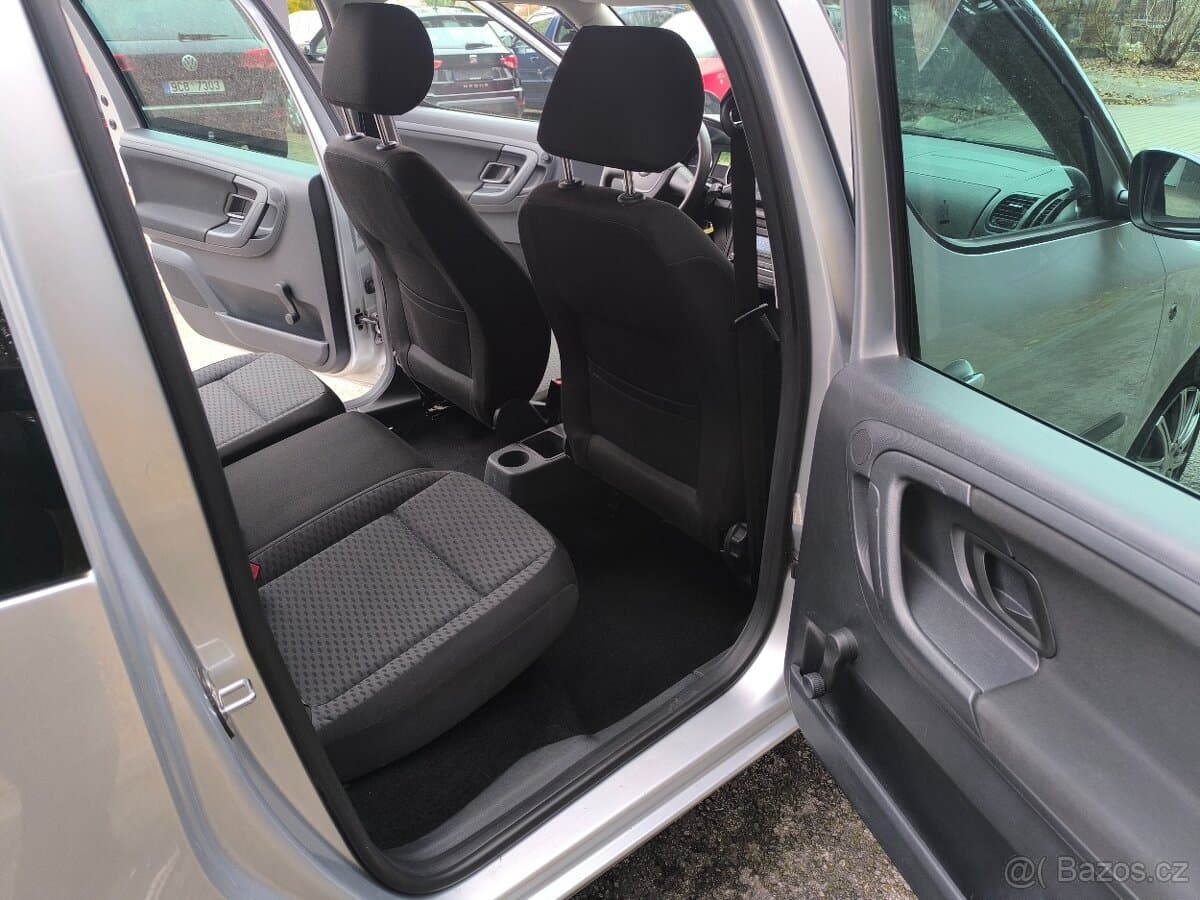 2011 Škoda ROOMSTER - 14