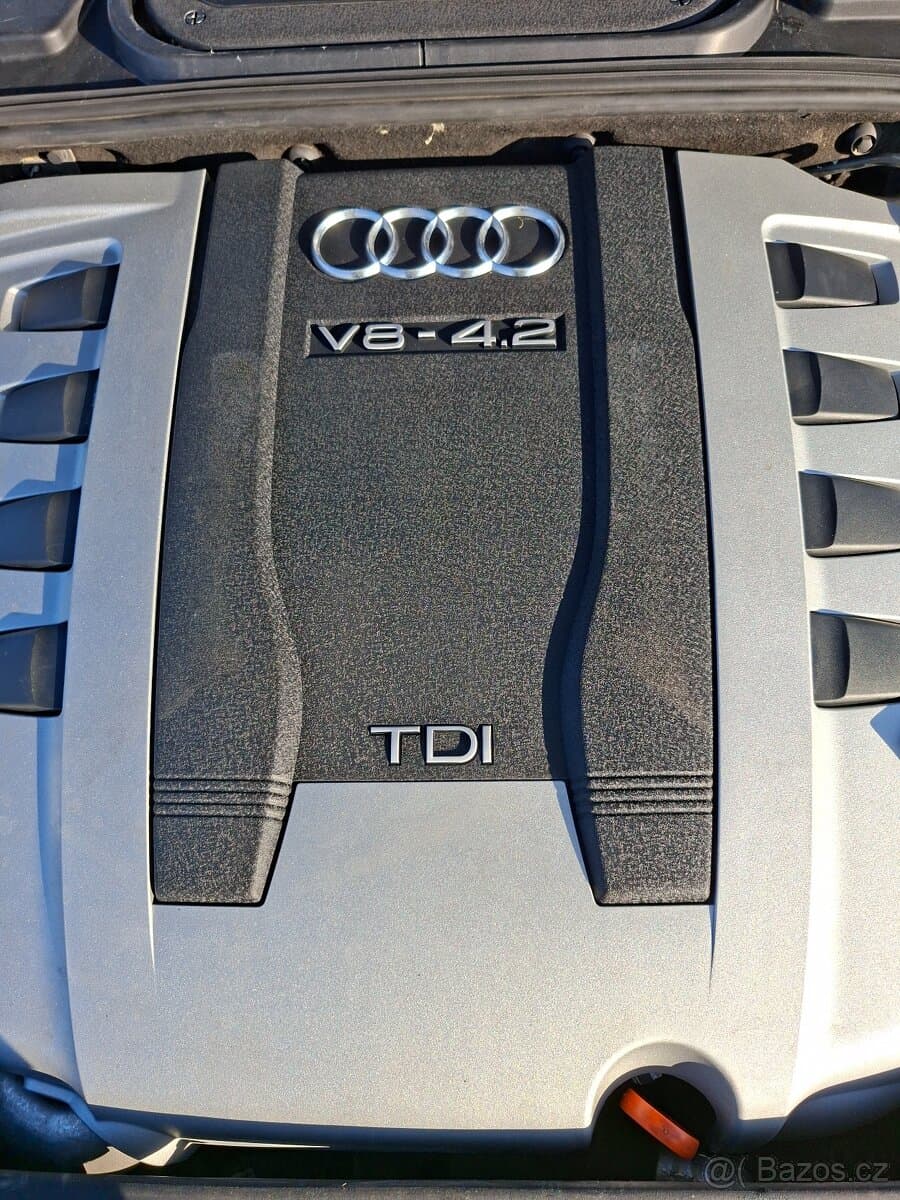 2007 Audi A8 - 14