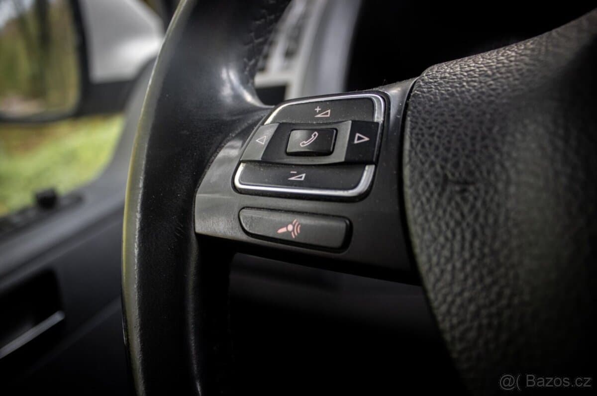 2013 Volkswagen CARAVELLE - 14