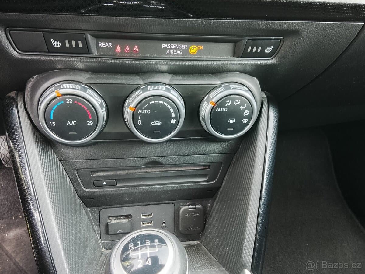 2019 Mazda 2 - 14