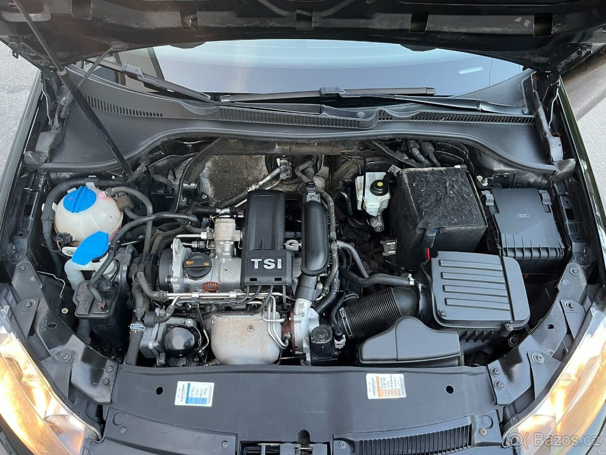 2012 Volkswagen GOLF - 14