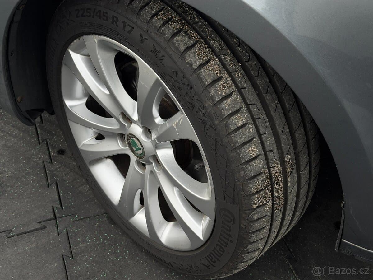 2010 Škoda SUPERB - 14