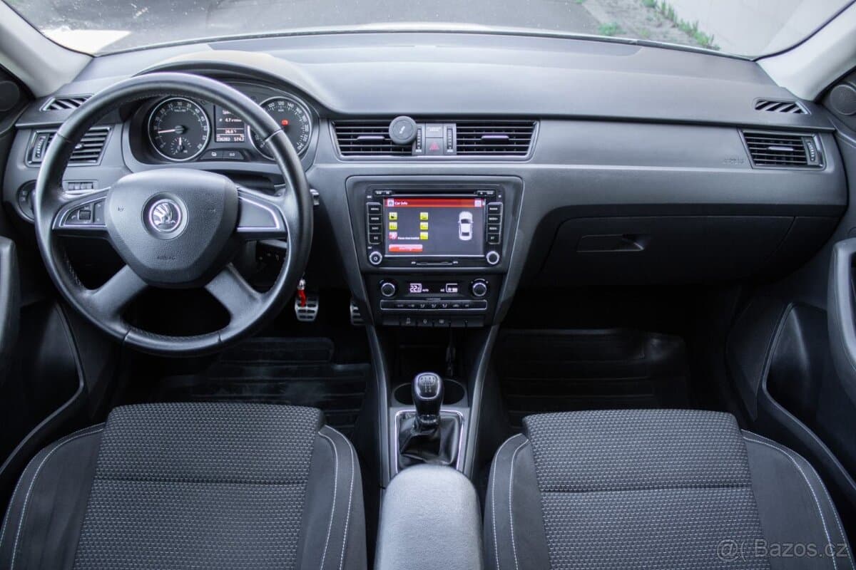 2013 Škoda RAPID - 14