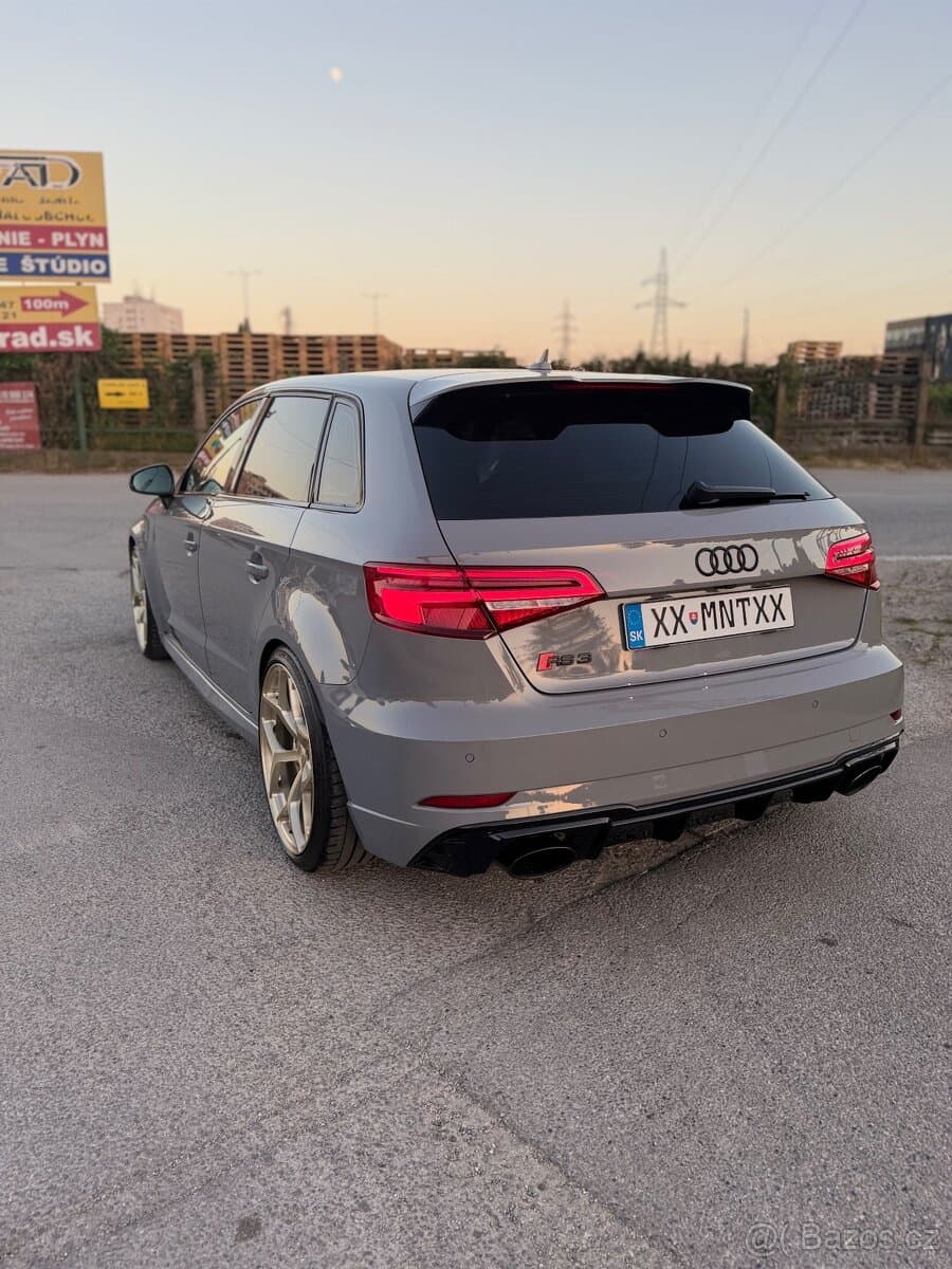2018 Audi RS3 - 14
