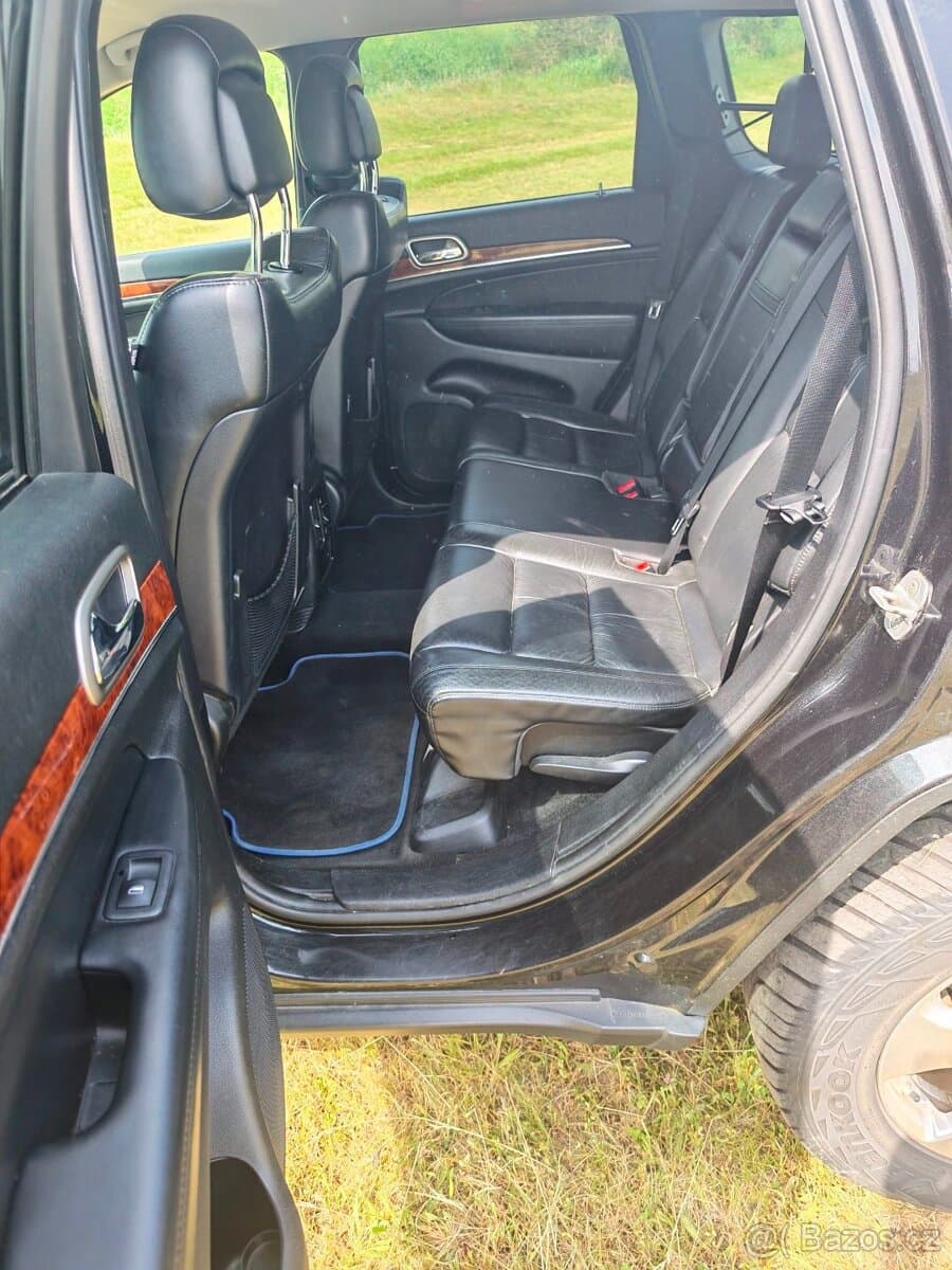 2013 Jeep CHEROKEE - 14